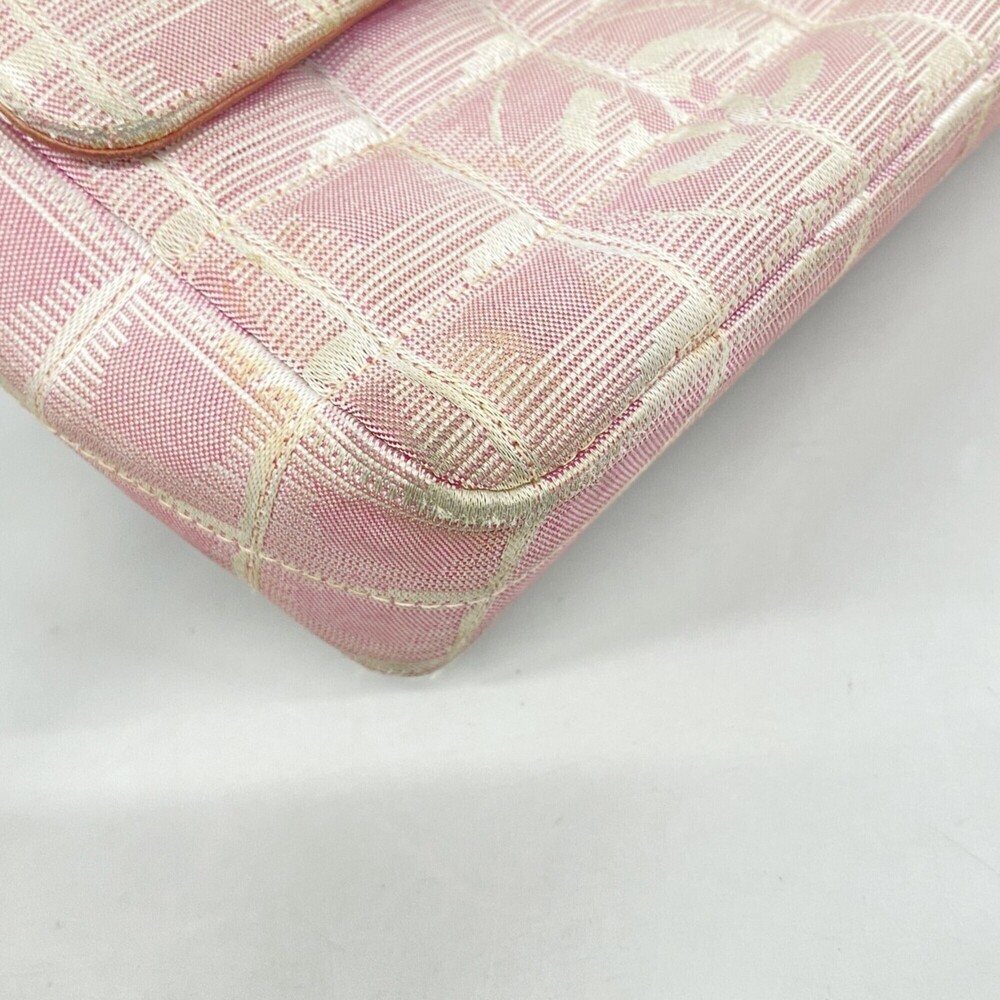 CHANEL Pink Shoulder Bag - Picture 6 of 10